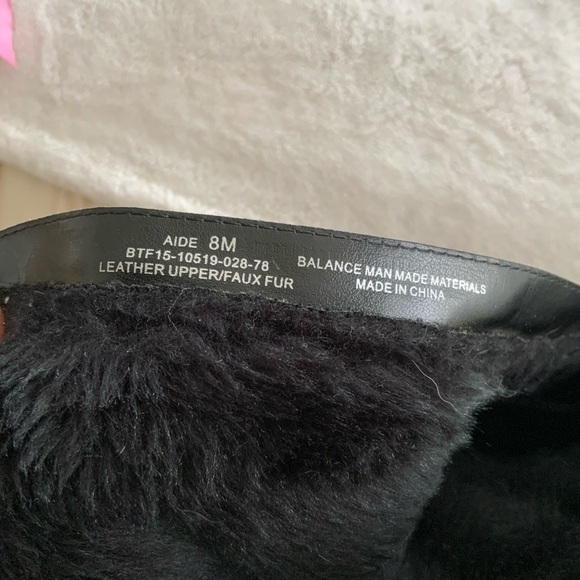 𝅺BARETRAPS Winter Boots - Picture 3 of 7